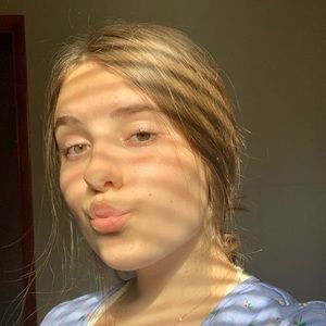 Meet your Posher, Ajla